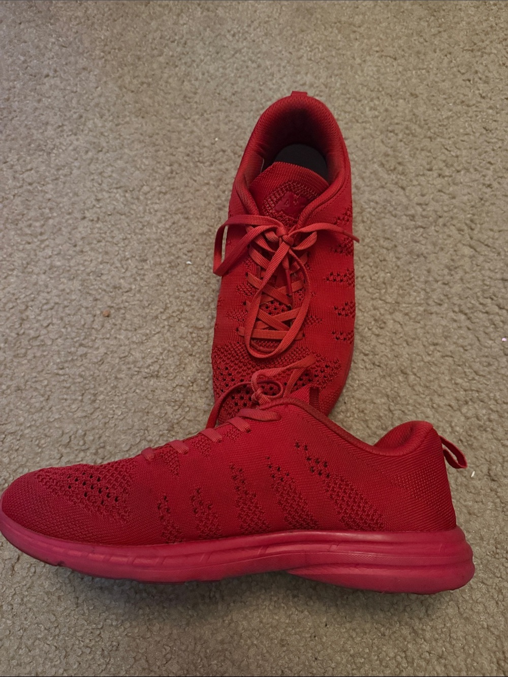 Women’s Lightweight Red Knit Sneakers